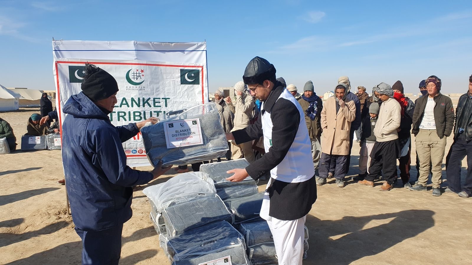 Khubaib Foundation distributing blankets during 2021 winter relief