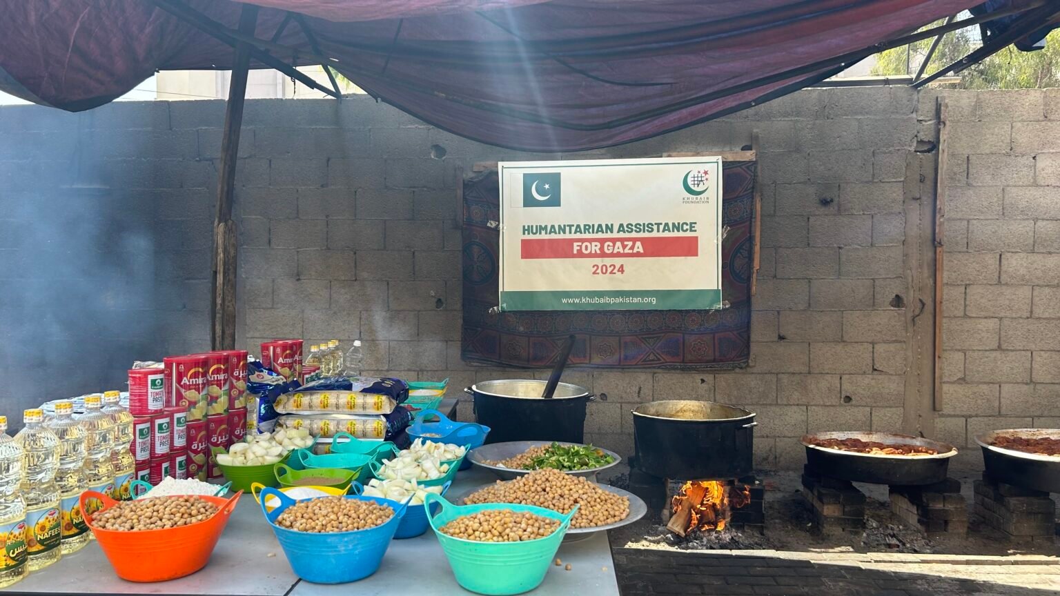 Preparing Food in Gaza by Khubaib Foundation